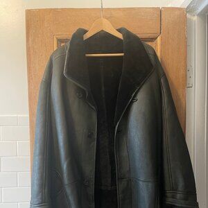 Italian leather vintage black mens coat with real fur lining Medium / Large